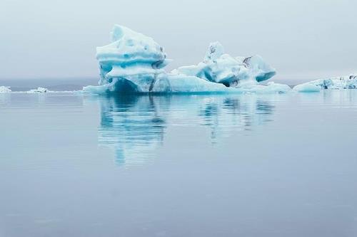 빠르게 녹고 있는 북극해 얼음  [연합뉴스 자료사진. 재판매 및 DB 금지]