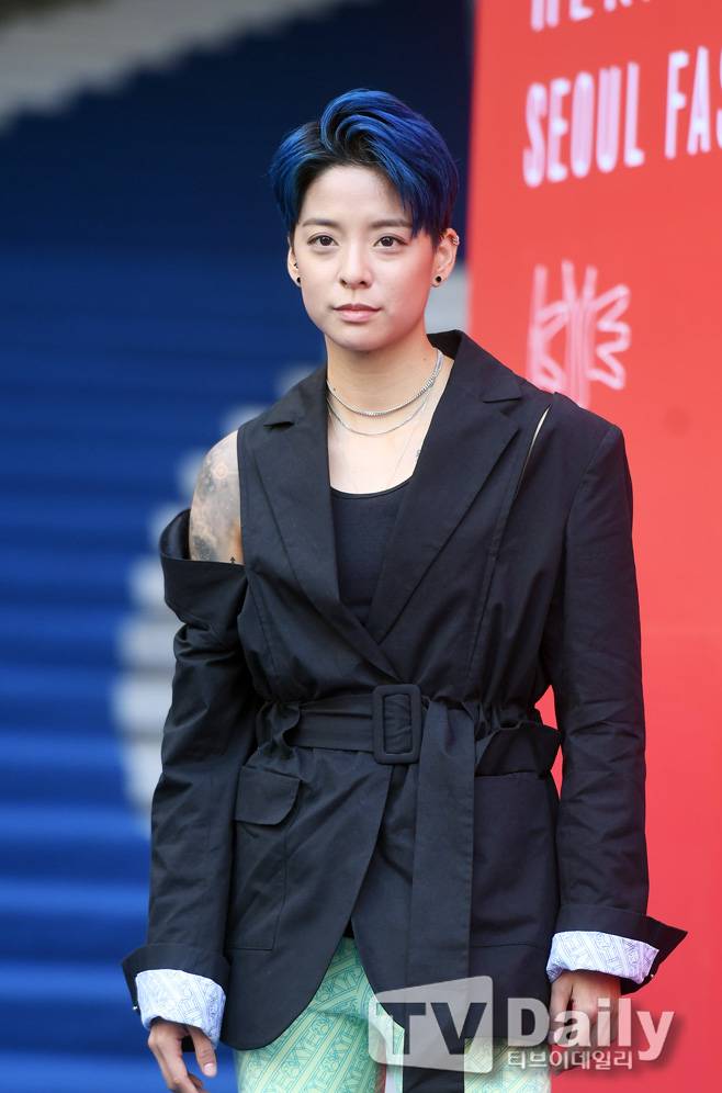 에프엑스 엠버