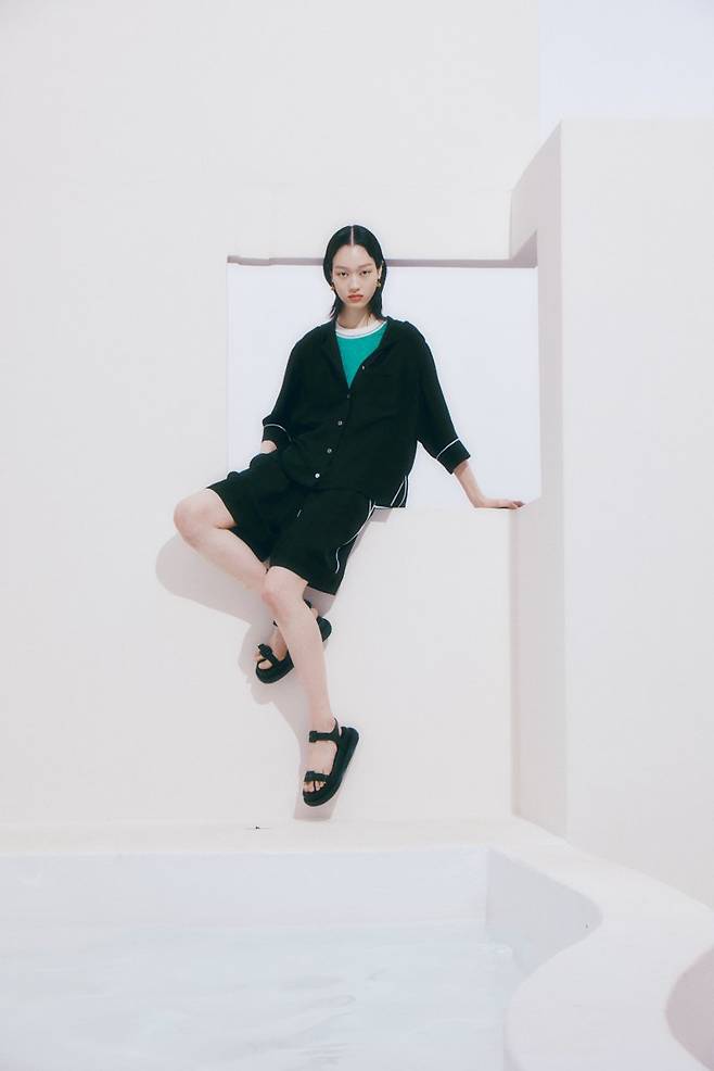 구호 2023년 리조트 컬렉션