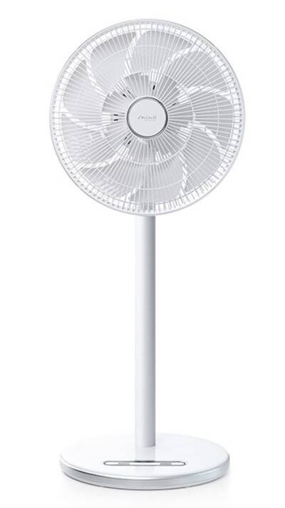 신일 비엘디시(BLDC) 16엽(바깥쪽 9엽, 안쪽 7엽) 선풍기. 신일전자 제공