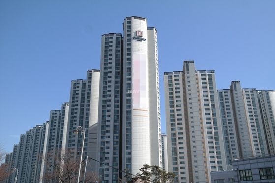 서울 송파구 신천동에 있는 송파갑 지역 대장주로 불리는 파크리오 아파트 전경. 중앙포토