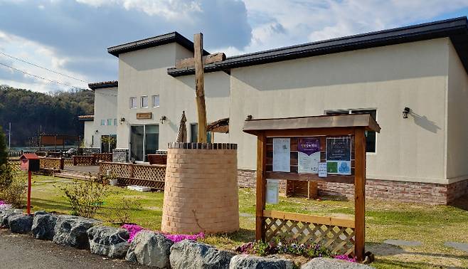 경기도 양평군 개군면 찬누리마을에 자리한 예수목자교회