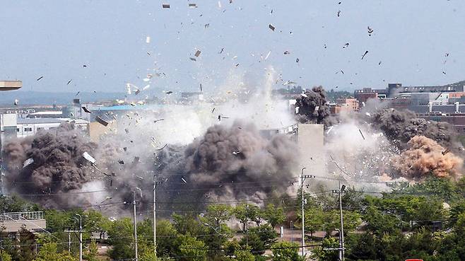 3년 전 남북연락사무소 폭파 당시 (사진=연합뉴스)