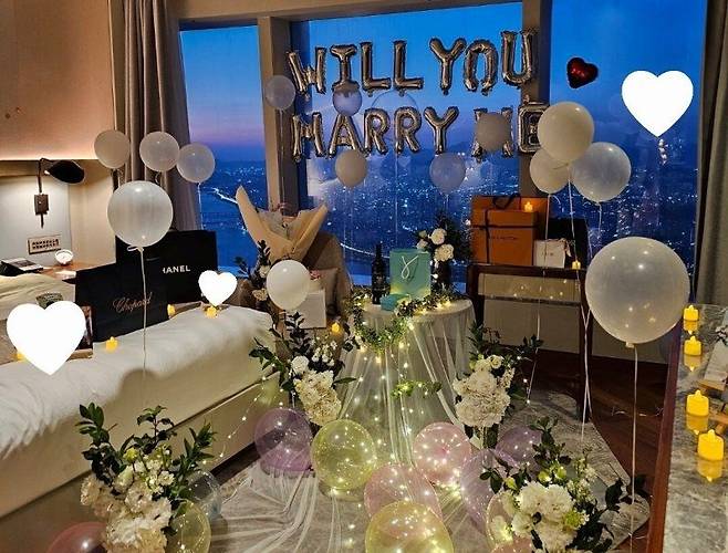 호텔 프로포즈. /블라인드 캡쳐