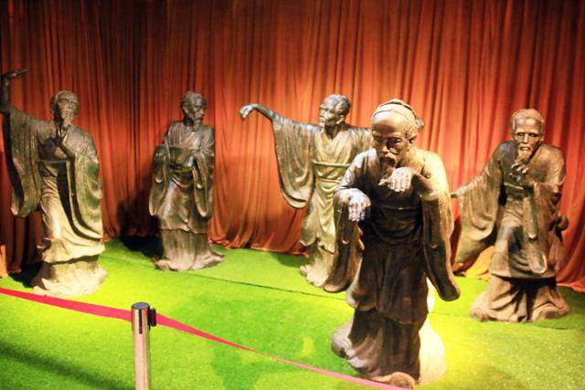 보저우 화조암의 오금희 조각상. ⓒ최종명