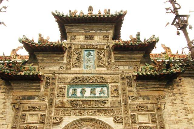 화희루의 참천지 패방. ⓒ최종명