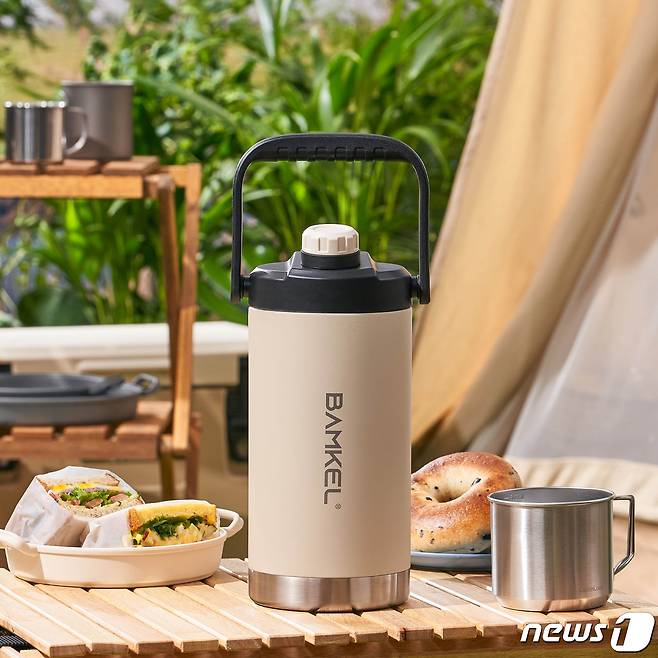 파리바게뜨-밤켈, 협업 워터저그 출시.(파리바게뜨 제공)