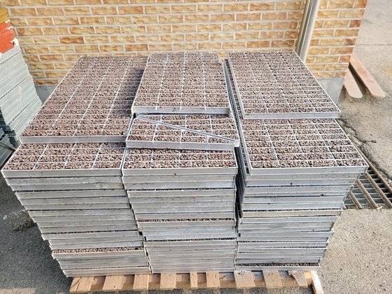 (주)월드탑믹스 빗물받이. [월드탑믹스]