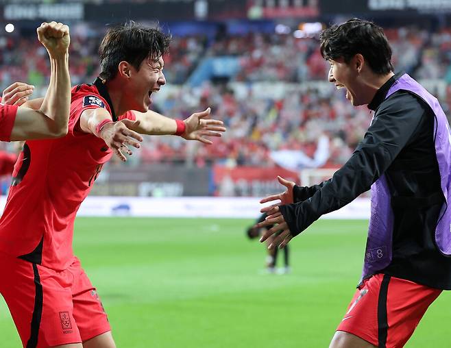 ▲ 황의조와 손흥민 ⓒ연합뉴스