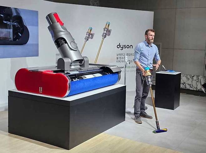 다이슨 무선 청소기 사업부 R&D 총괄 찰리 파크(Charlie Park) 부사장