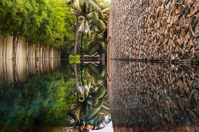 캄보디아 씨엠립 '아만사라'의 메인 수영장 (c)AMAN