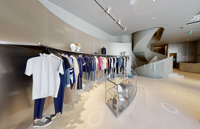 사우스케이프 골프웨어는 2020년 론칭 당시 퍼블릭골프장 사우스케이프CC 내 직영 매장과 서울 청담동 도산공원앞 도산점 직영 매장을 통해 브랜드를 조용히 알리기 시작했다. /사우스케이프몰 홈페이지