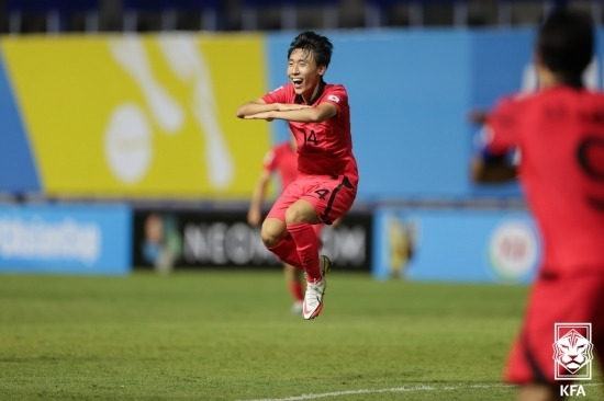 한국은 강민우의 선제골, 그리고 김명준과 윤도영, 김현민의 쐐기골이 터지면서 태국을 무너뜨렸다. 이로써 4강에 오르며 11월 인도네시아에서 열리는 U-17 월드컵 티켓을 가져갔다. 사진=대한축구협회 제공