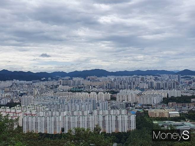 오는 7월 광주에서는 1153가구의 아파트가 집들이에 나설 예정이다. 광주광역시 문흥지구 아파트 단지/사진=머니S DB.