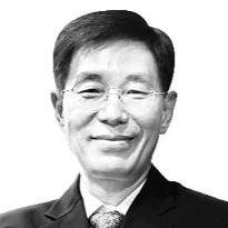 이창한 전 반도체산업협회 상근부회장