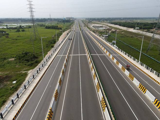 N8 고속도로 전경. 사진 한국도로공사