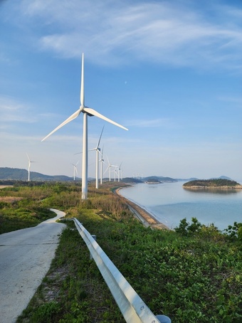 포스코인터내셔널이 운영중인 전남 신안 육상풍력단지(포스코인터내셔널 제공)