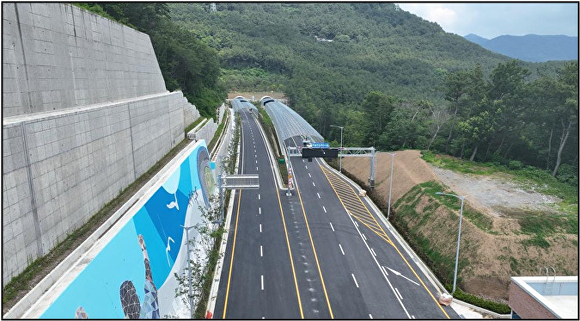 개통을 앞둔 부산광역시 만덕초읍(아시아드) 터널. [사진=부산광역시]