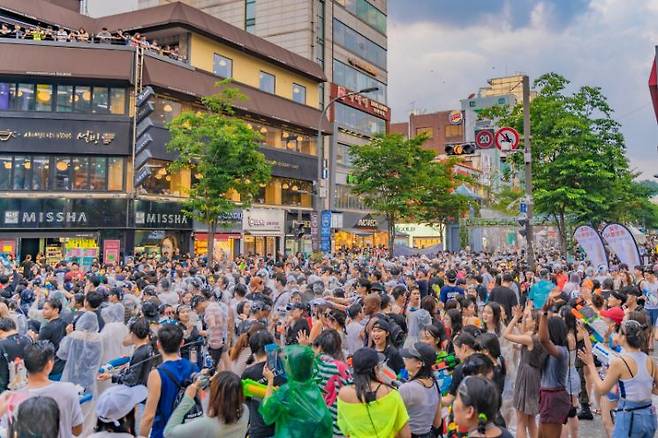 [물총축제 현장사진(㈜헤이웨이 제공)]