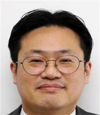 금철완 노동국장