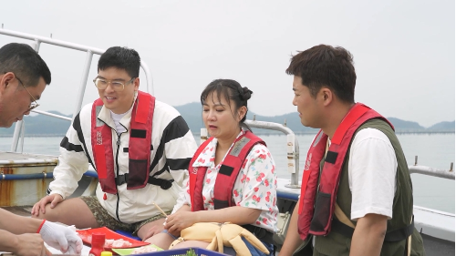 ‘나 혼자 산다’ 박나래가 팜유 세미나를 위해 영혼을 갈아 넣는다.사진=MBC 제공