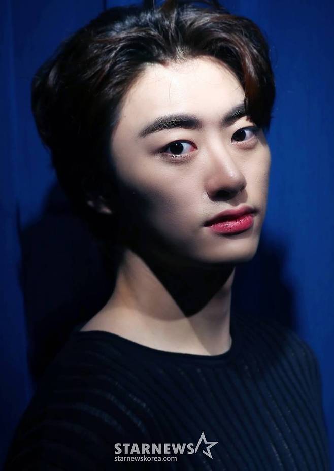 배우 이원정이 27일 오전 서울 종로구 스타뉴스 사옥에서 진행된 KBS 2TV 월화드라마 '어쩌다 마주친, 그대' 종영 인터뷰에 앞서 포즈를 취하고 있다.  이원정은 극 중 누구보다 꿈 많았던 매력적인 음악소년 백희섭 역을 맡아 시청자들의 눈길을 끌었다. 2023.06.27 /사진=김창현 기자 chmt@