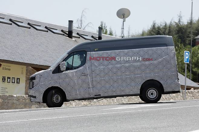 르노 마스터 시험주행차량 (사진제공 : Baldauf)