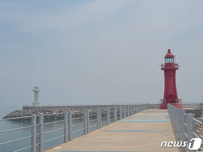 장고항 등대. (당진시 제공)/뉴스1