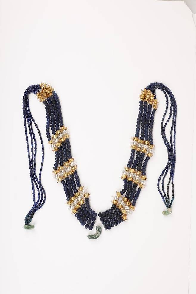 [서울=뉴시스] 경주 쪽샘지구 44호분  출토 가슴걸이 (사진=문화재청제공) 2023.07.05. photo@newsis.com  *재판매 및 DB 금지