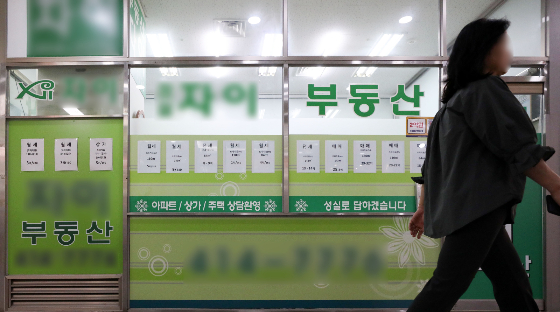 전국 아파트 가격 보합… 강남3구 서울 상승세 이끌어