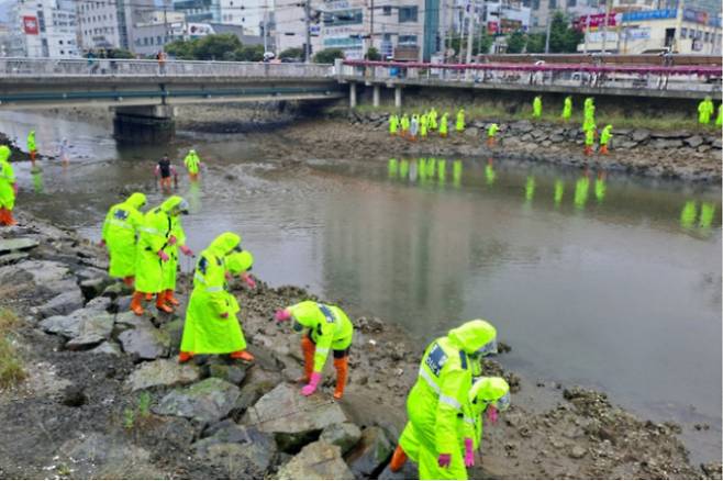 경남경찰청 제공