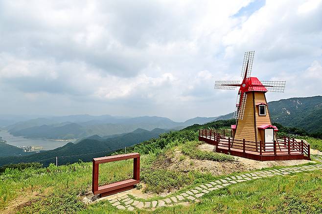 화산마을(사진제공-군위군)