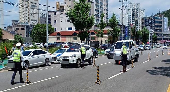 자동차·이륜차 폭주행위 및 음주단속 (사진=구미경찰서 제공) *재판매 및 DB 금지