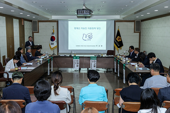 10일 '경계선 지능인 지원을 위한 정책토론회'가 열리고 있다. [사진=대구시의회]