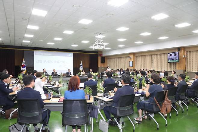 경남교육청, 하반기 행복교육지구 운영 방안 모색  *재판매 및 DB 금지