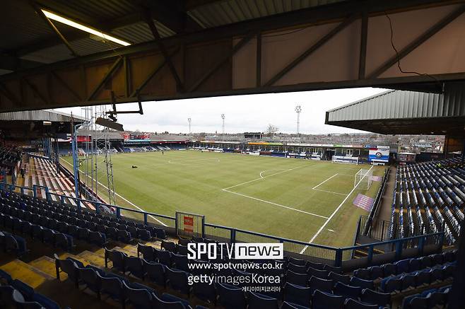 ▲ 기적의 승격을 보여준 루턴 타운이 홈 개막전를 연기했다.