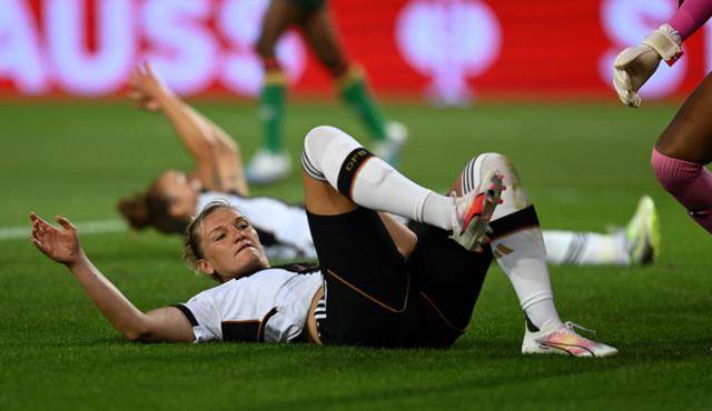 독일 여자 축구대표팀이 7일 잠비아와 평가전에서 경기를 펼치고 있다. AFP 연합뉴스