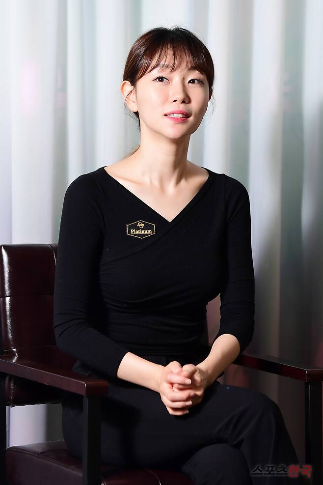 프로당구 선수 김보라가 스포츠한국과 인터뷰를 하고 있다. ⓒ이혜영 기자 lhy@hankooki.com