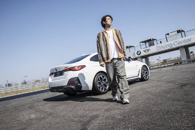 BMW 코리아, THE i4와 함께하는 ‘프렌드 오브 더 브랜드’로 래퍼 빈지노 선정. (사진=BMW코리아)