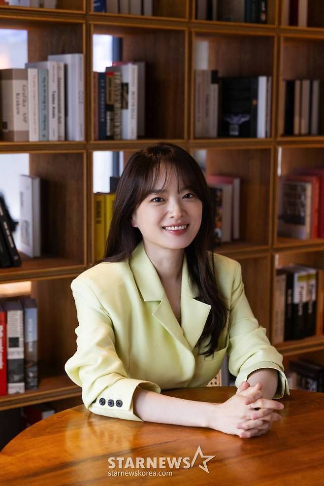 tvN 드라마 '이로운 사기'의 주연배우 천우희가 종영 인터뷰를 위해 포즈를 취하고 있다. /사진제공=H&엔터테인먼트 2023.07.19 /사진=이동훈 기자 photoguy@