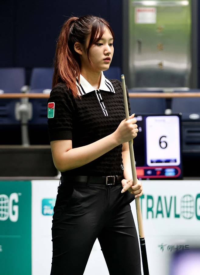 프로당구 LPBA에서 ‘최강’ 스롱 피아비를 꺾은 ‘19살 신예’ 권발해. 사진=PBA