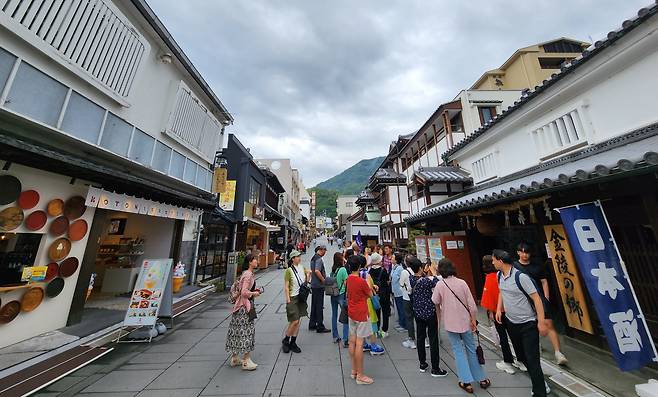 코토히라 몬젠마치