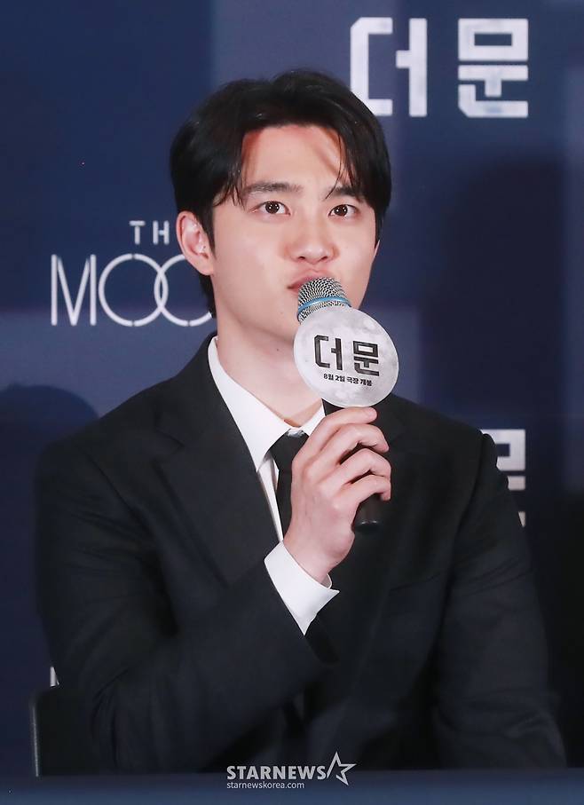 도경수 '올 여름엔 더 문'[★포토]