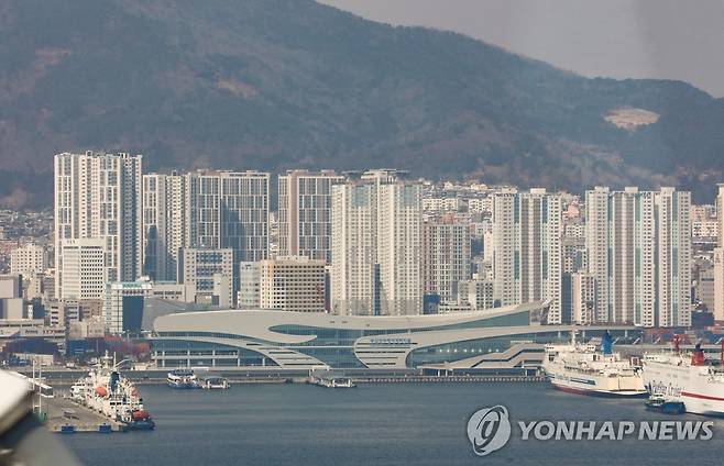 부산항 국제여객선터미널 [연합뉴스 자료사진]