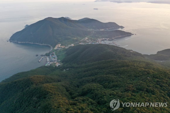 부산 가덕도 전경. 연합뉴스