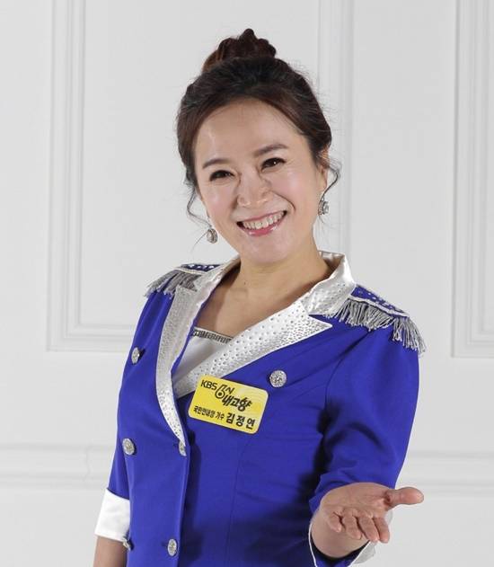 KBS 1TV '6시 내고향'이 새롭게 재정비하고 2일부터 분위기를 바꾼 가운데 '어르신들의 뽀통령'으로 큰 사랑을 받았던 김정연도 복귀한다. /KBS1 '6시 내고향'