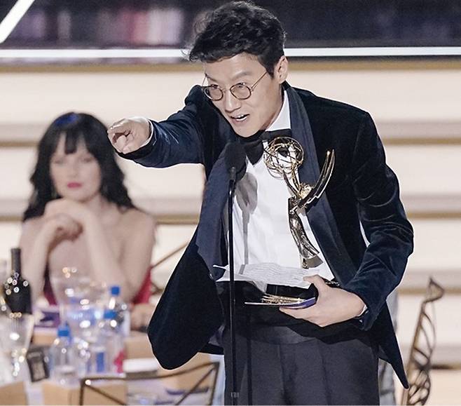 저작권은 창작자에게 있어야 하지만 법적 현실은 그렇지 않다. 사진은 '오징어게임을 연출한 황동혁 감독. [사진=뉴시스]
