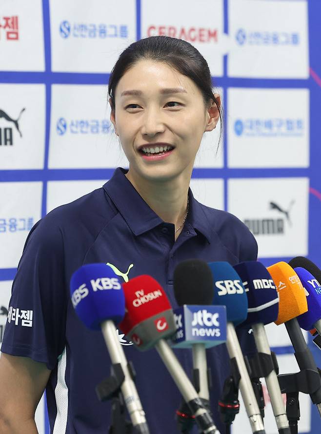 국제올림픽위원회(IOC) 선수위원 본격 도전을 선언한 ‘배구여제’ 김연경. 사진=연합뉴스