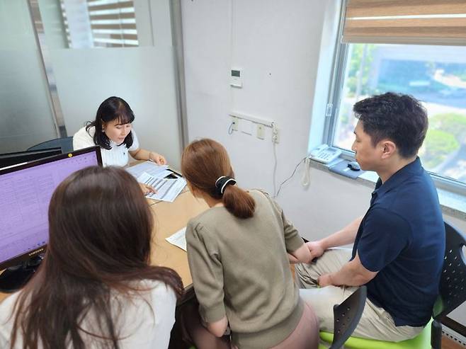 광주광역시교육청이 오는 7~12일 광주교육연구정보원 3층 광주진로진학지원센터 상담실에서 '2024학년도 대입 수시모집 대비 집중 상담 주간'을 운영한다. 광주광역시교육청 제공