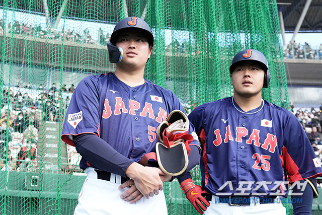 무라카미(왼쪽)와 오카모토는 WBC 일본대표팀의 주전 3루수와 1루수로 활약했다. 사진출처=일본야구대표팀 홈페이지